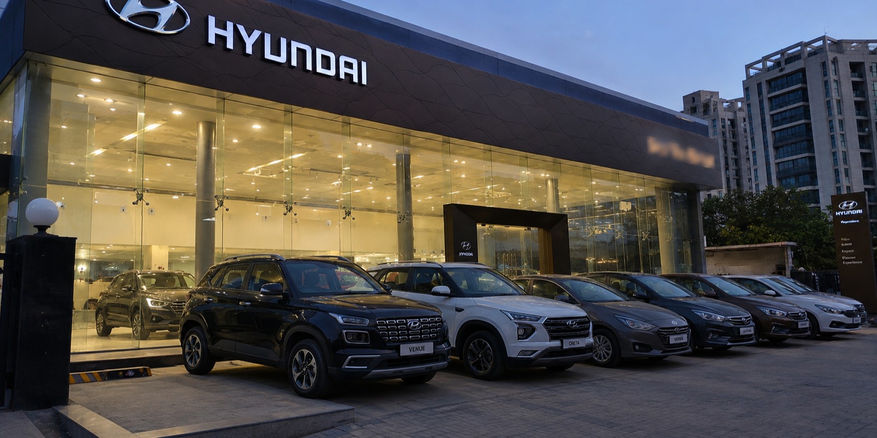 Best Hyundai Showroom in Hyderabad: How to Choose